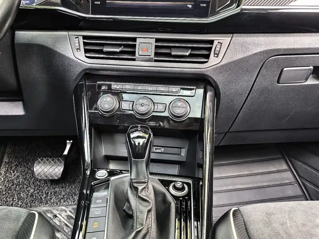 Tanyue 2019 330TSI two-wheel drive premium model National VI купить на сайте DeffCars