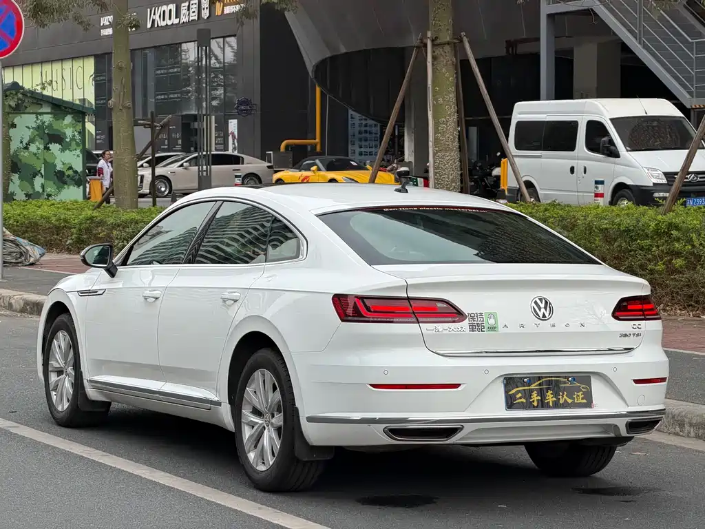 FAW-Volkswagen CC 2020 330TSI Huayan Edition National VI купить на сайте DeffCars