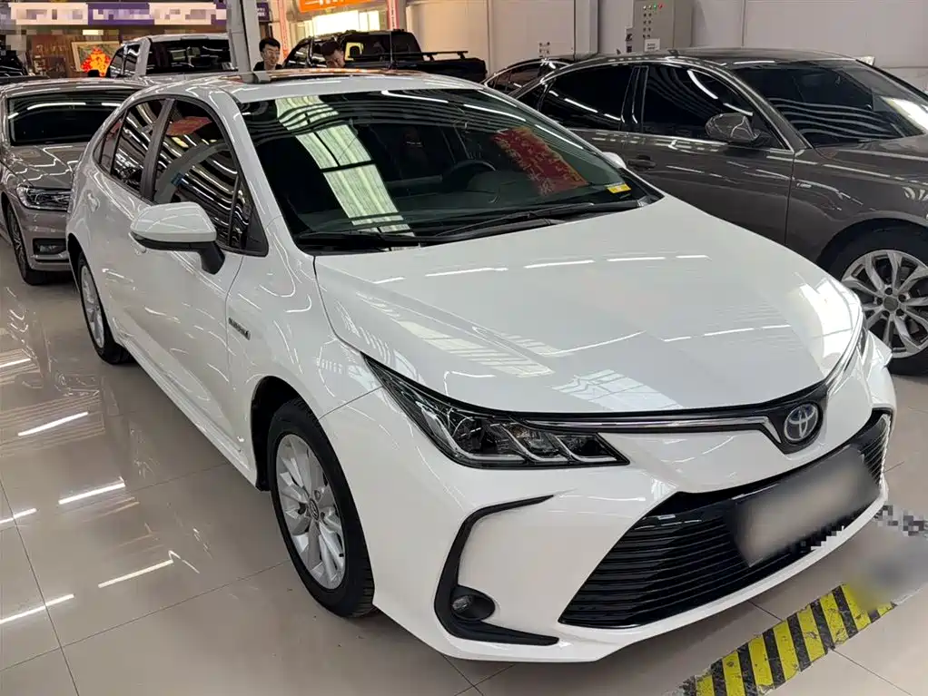 Corolla 2021 Dual Engine 1.8L E-CVT Elite Edition купить на сайте DeffCars
