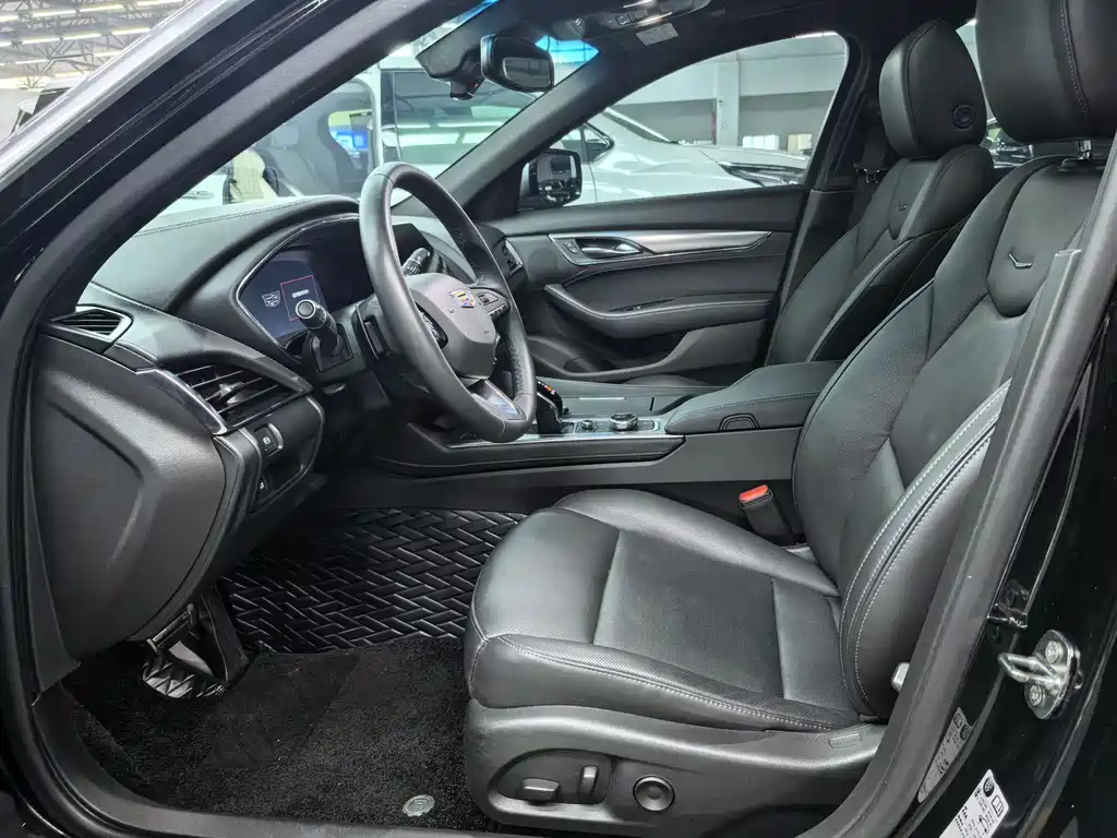 Cadillac CT5 2023 28T luxury model (standard version) купить на сайте DeffCars