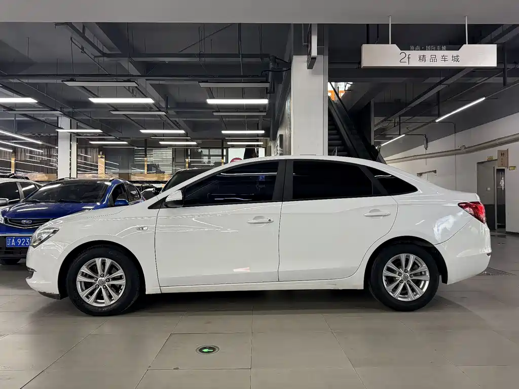 Yinglang 2017 15N automatic aggressive type купить на сайте DeffCars