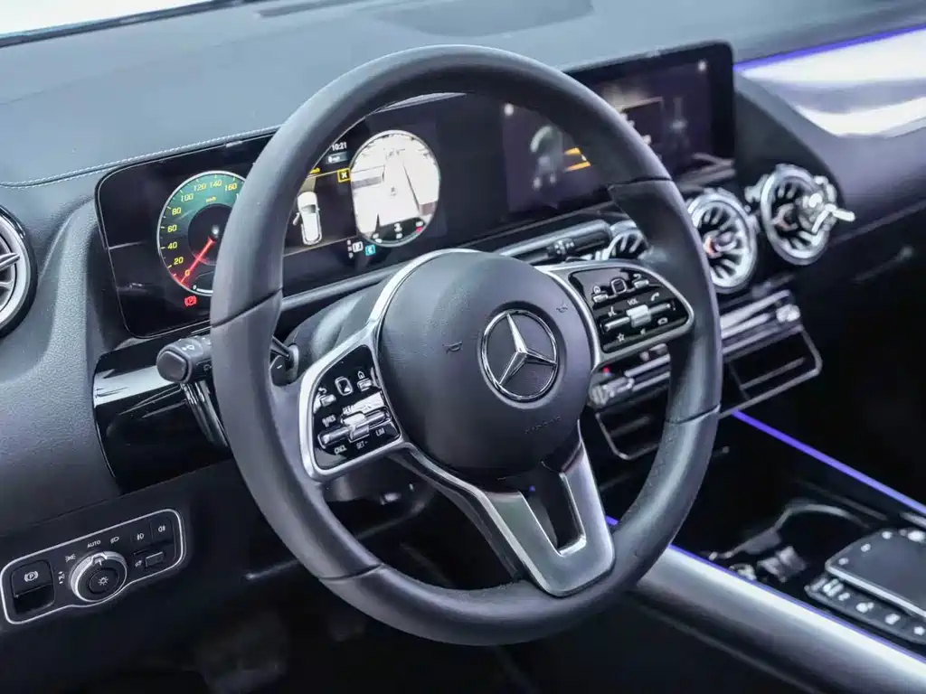Mercedes-Benz GLA 2022 GLA 220 купить на сайте DeffCars