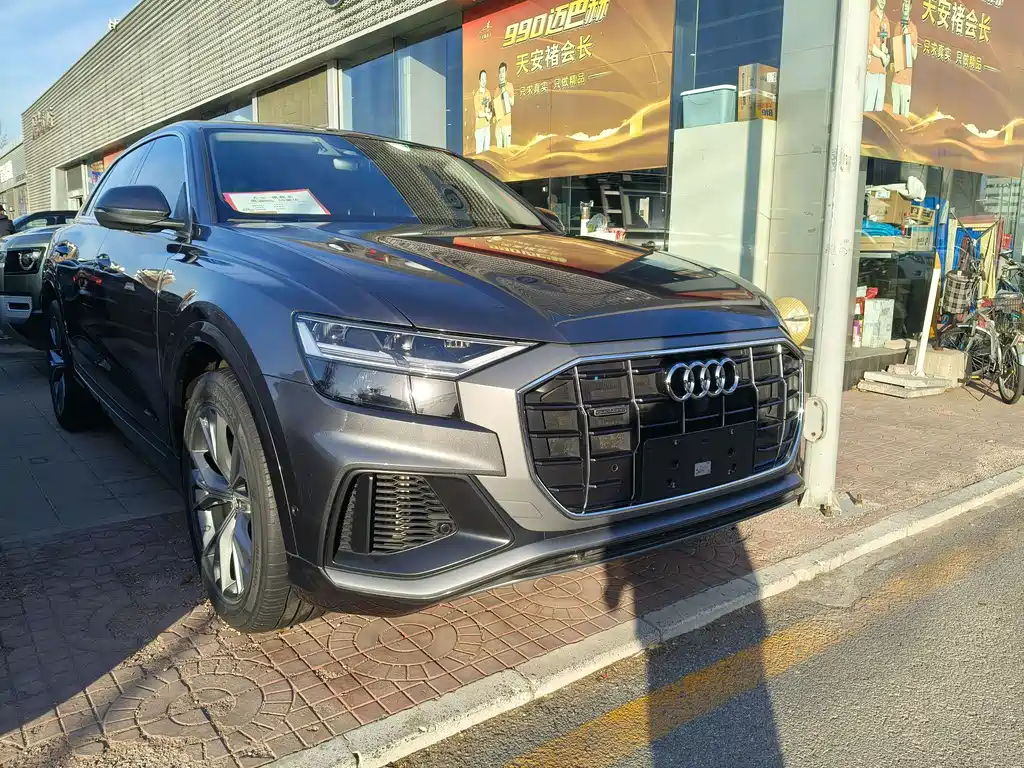 Audi Q8 2019 55 TFSI luxury and dynamic model купить на сайте DeffCars