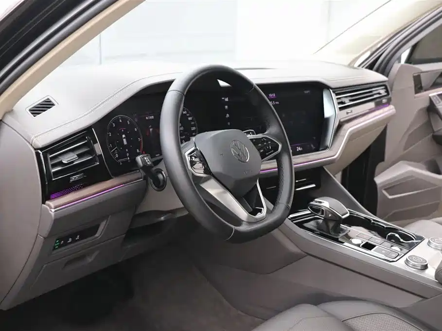 Touareg 2022 3.0TSI Ruixiang Edition Classic Sports Package купить на сайте DeffCars