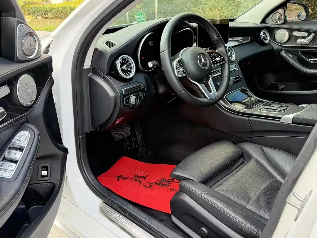 Mercedes-Benz C-Class 2019 C 260 L Sports Edition купить на сайте DeffCars