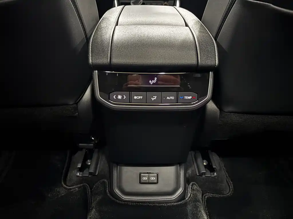 Highlander 2024 380T four-wheel drive premium version 7 seats купить на сайте DeffCars