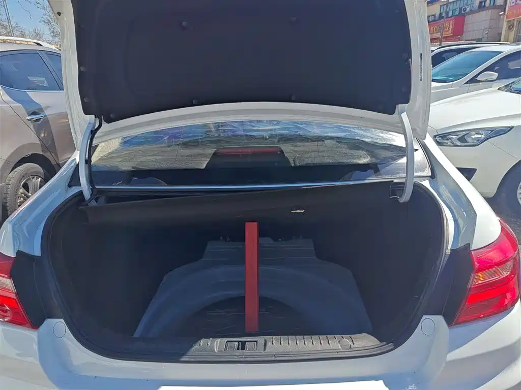 Yuanjing 2018 1.5L Manual Happiness Edition купить на сайте DeffCars