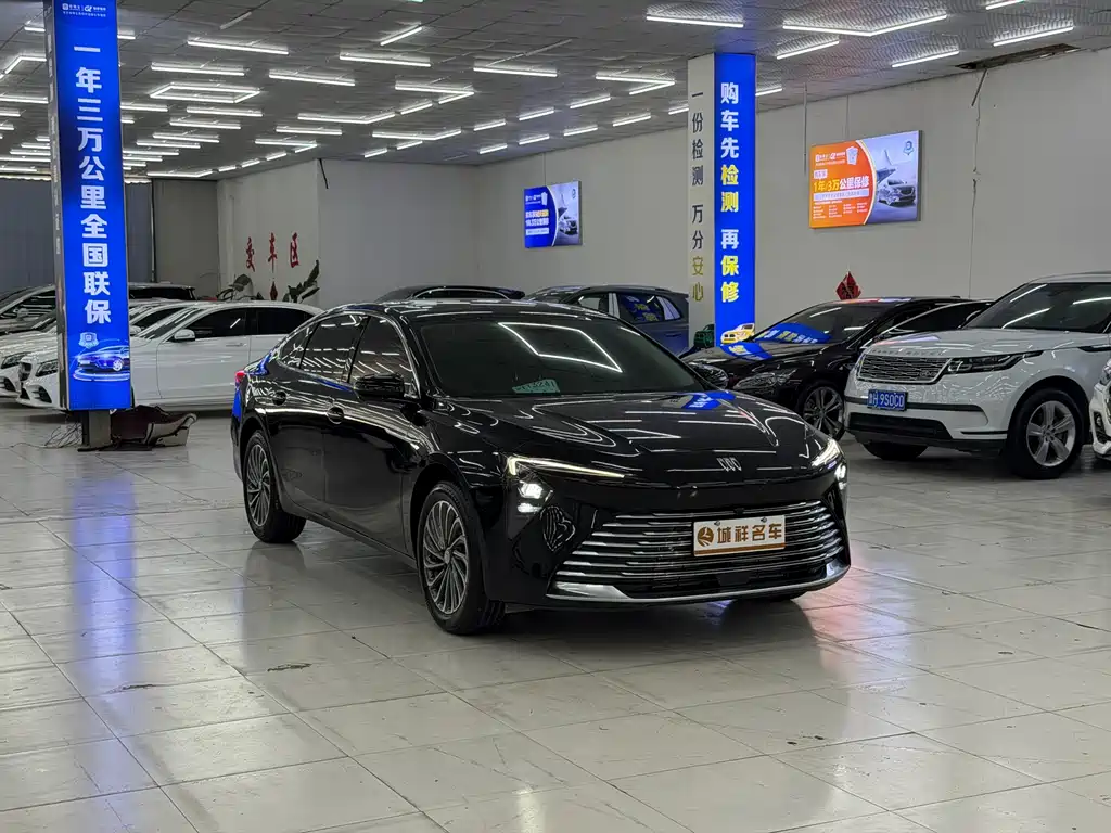 LaCrosse 2026 28T Platinum Edition купить на сайте DeffCars