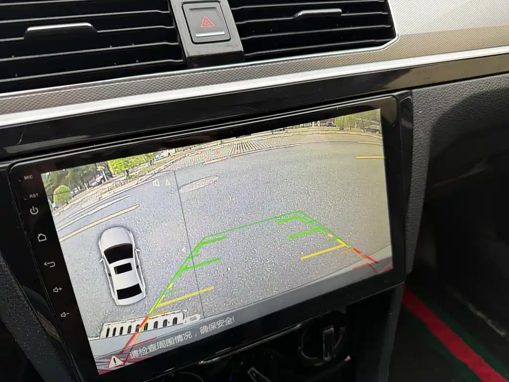 Bora 2018 1.5L automatic comfort model купить на сайте DeffCars