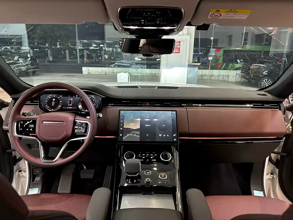 Range Rover Sport 2023 360PS S купить на сайте DeffCars