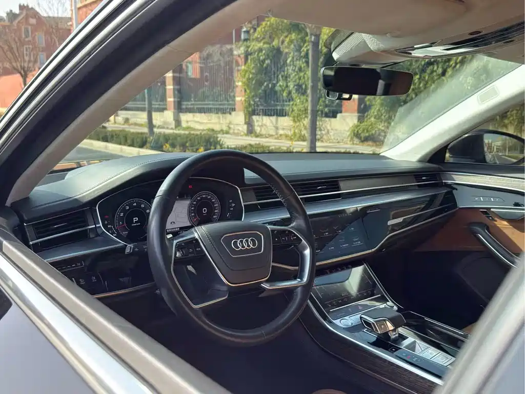 Audi A8 2019 A8L 55 TFSI quattro premium model купить на сайте DeffCars