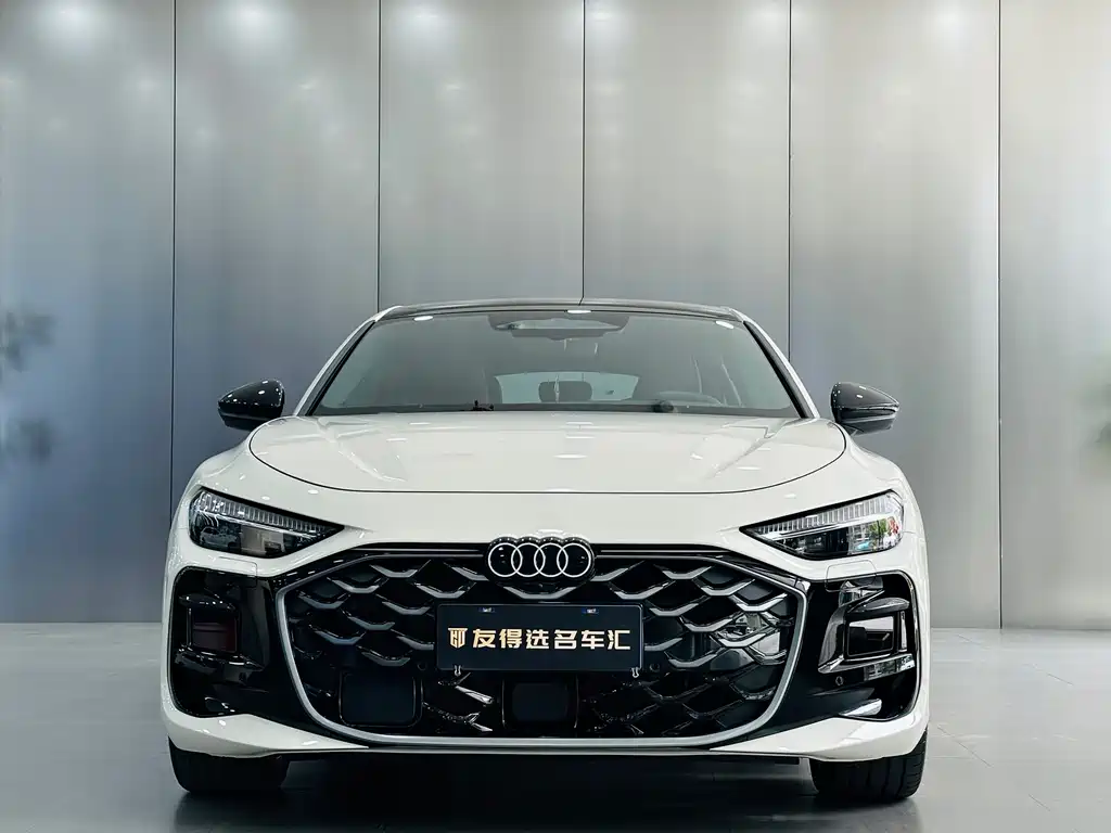 Audi A5L Sportback 2026 TFSI 150kW smart model купить на сайте DeffCars