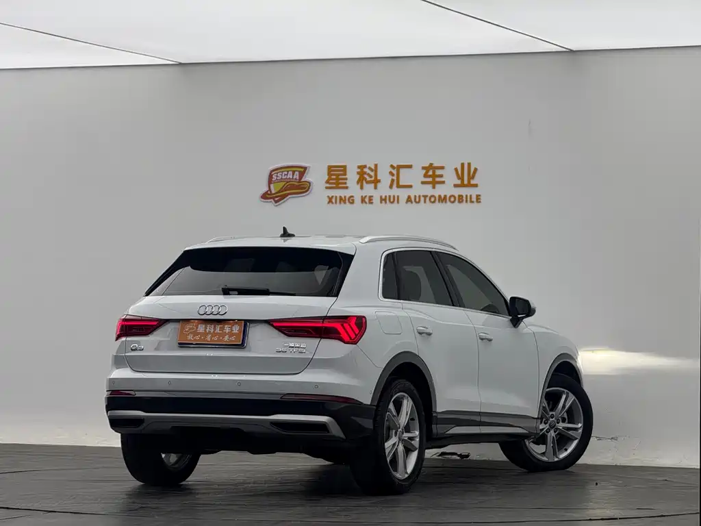 Audi Q3 2021 35 TFSI Fashionable and Elegant купить на сайте DeffCars
