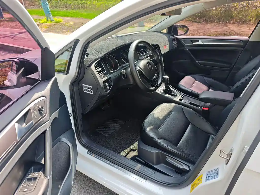Golf 2017 230TSI automatic comfort million-unit commemorative edition купить на сайте DeffCars