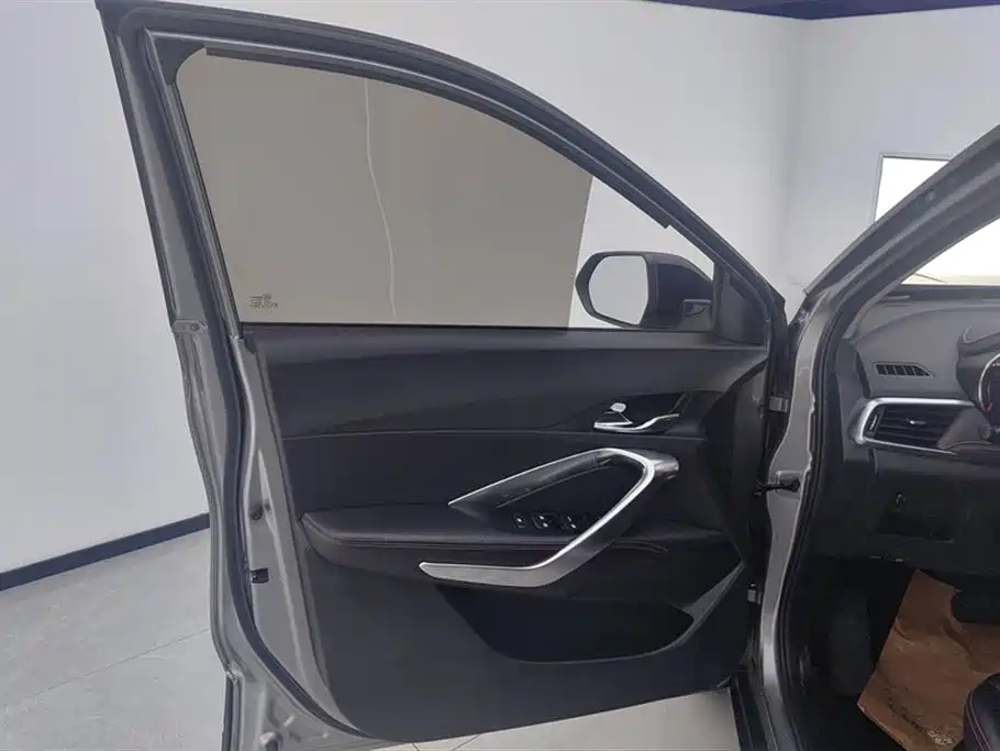 Baojun 510 2019 1.5L CVT Premium Model National VI купить на сайте DeffCars