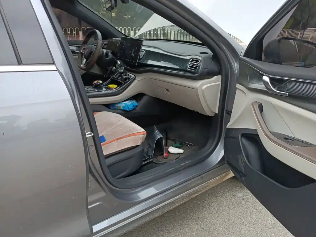 Qin PLUS 2023 Champion Edition DM-i 120KM Transcendent Type купить на сайте DeffCars