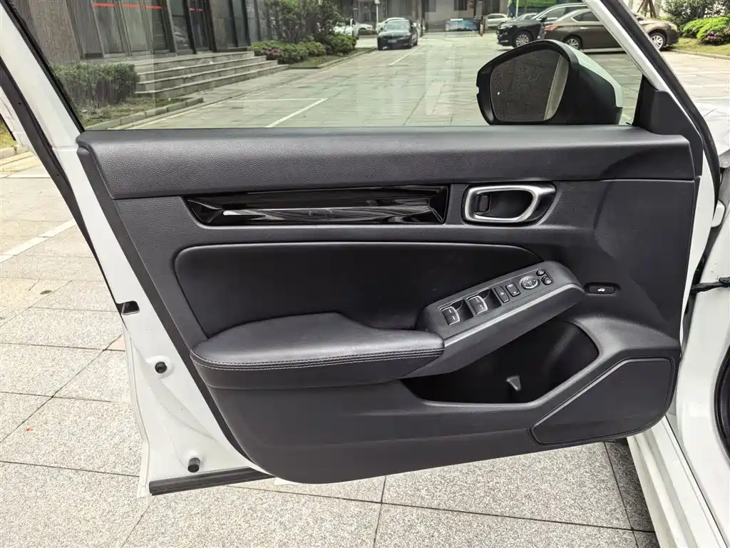 Civic 2022 240TURBO CVT Dynamic Edition купить на сайте DeffCars