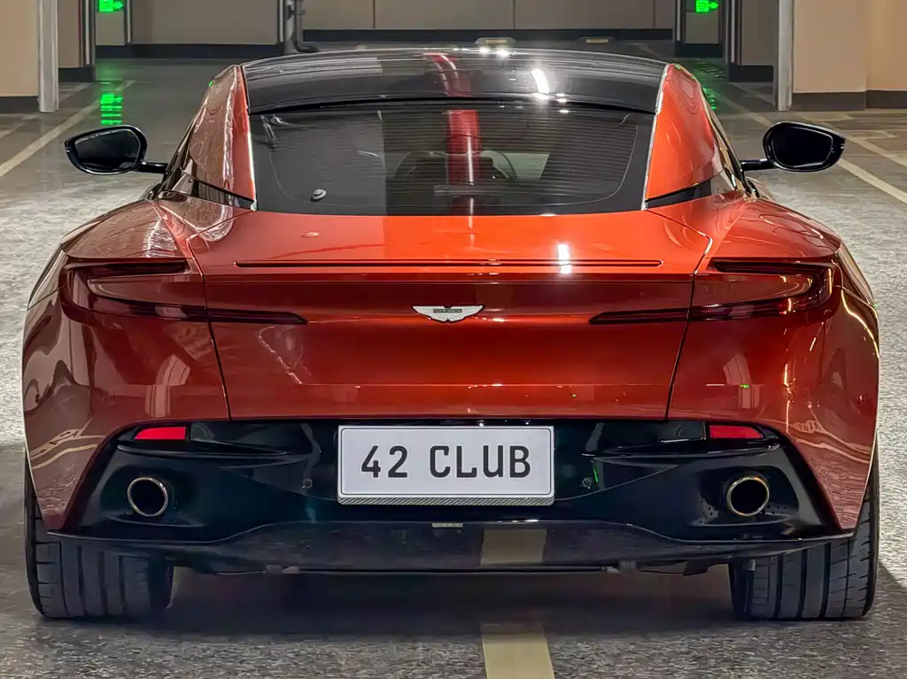 Aston Martin DB11 2016 5.2T First Edition купить на сайте DeffCars