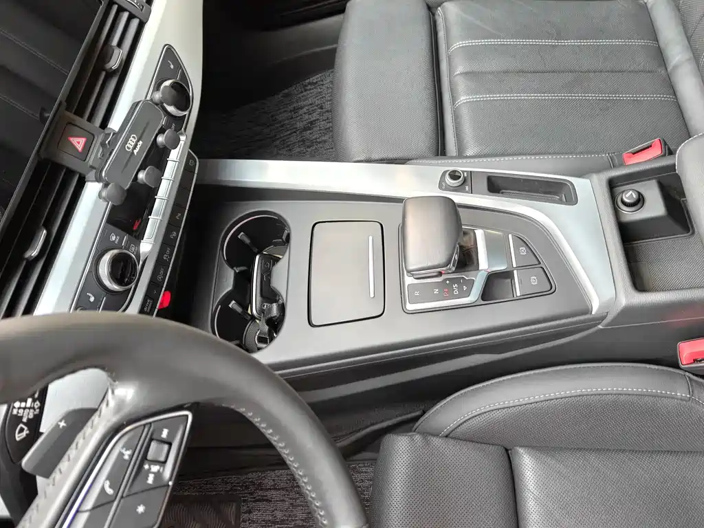 Audi A4L 2021 40 TFSI Advanced Life Edition купить на сайте DeffCars