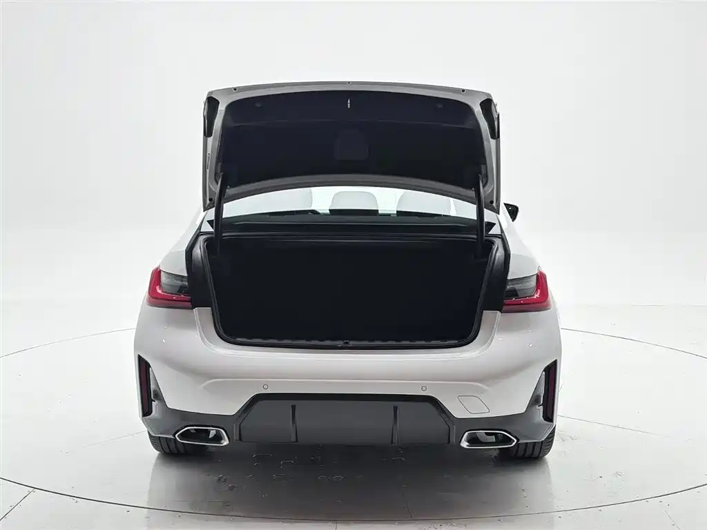 BMW 3 Series 2023 320Li M Sports Package купить на сайте DeffCars