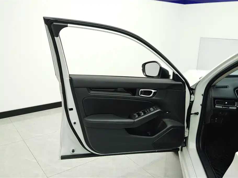 Stylish 2023 240TURBO CVT Smart Edition купить на сайте DeffCars