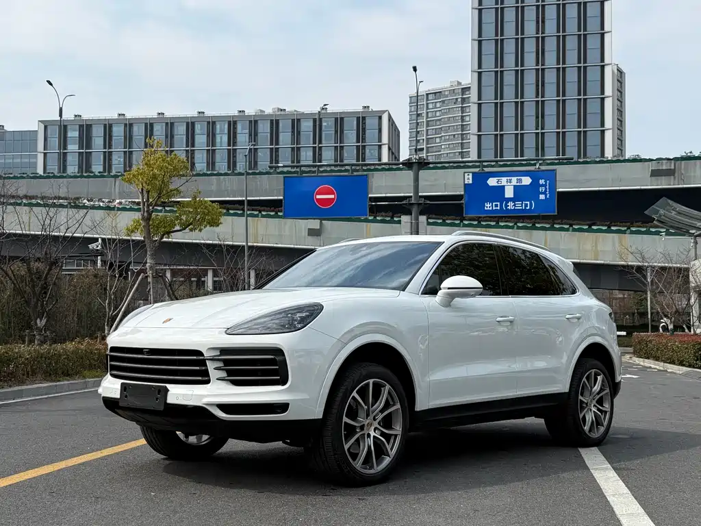 Cayenne 2019 Cayenne 3.0T купить на сайте DeffCars