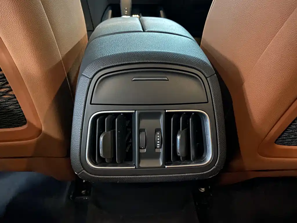 Levante 2019 3.0T Standard Edition National V купить на сайте DeffCars