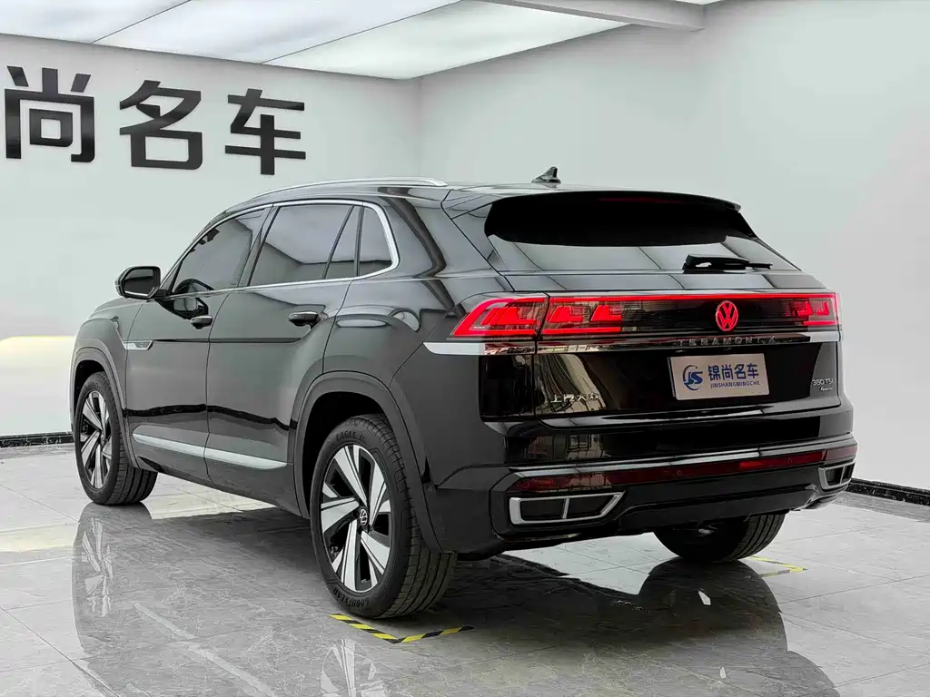 Touron 2024 Touron X 380TSI four-wheel drive luxury version купить на сайте DeffCars