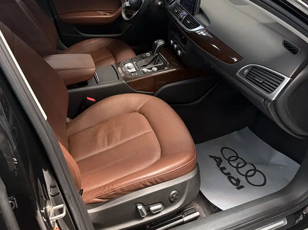 Audi A6L 2018 30th Anniversary Model TFSI Enterprising купить на сайте DeffCars
