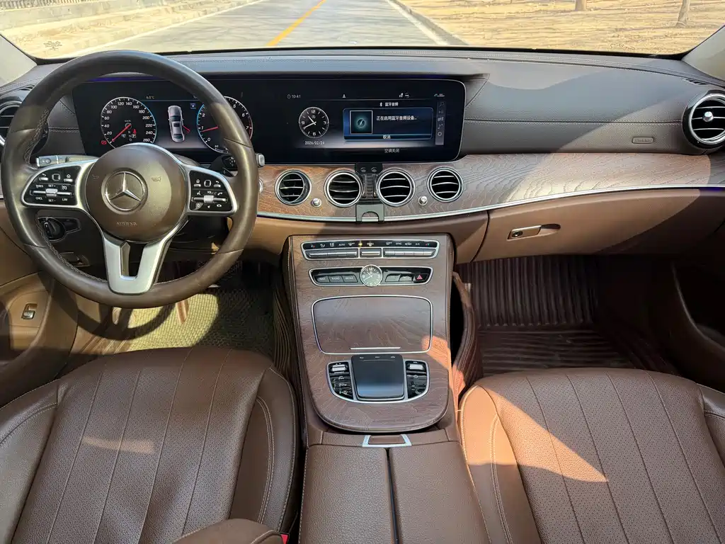 Mercedes-Benz E-Class 2019 E 300 L Fashion купить на сайте DeffCars