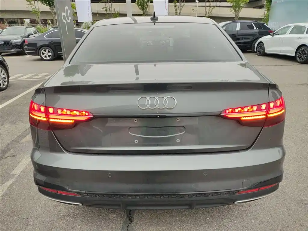 Audi A4L 2024 40 TFSI luxury and dynamic model купить на сайте DeffCars