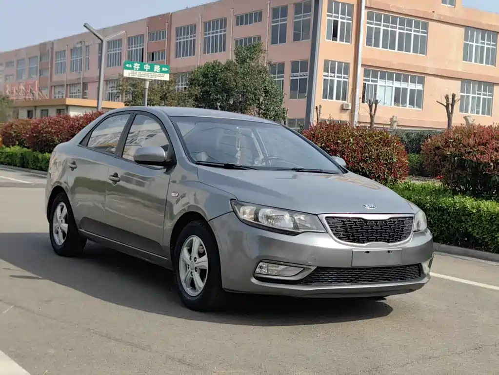 Freddy 2014 1.6L AT GL купить на сайте DeffCars