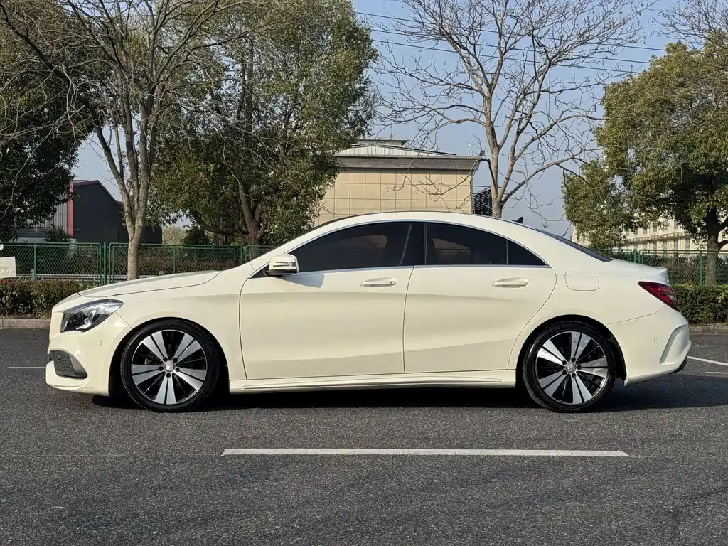 Mercedes-Benz CLA imported 2016 CLA 200 fashion model купить на сайте DeffCars