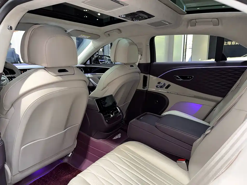 Flying Spur 2023 4.0T V8 Yadu Edition купить на сайте DeffCars