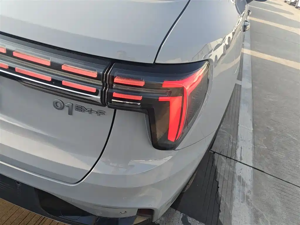 Lynk & Co 01 2023 1.5TD EM-F PM купить на сайте DeffCars
