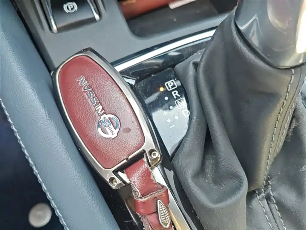 Qashqai 2025 Honor 2.0L CVT XV+ Leading Edition купить на сайте DeffCars