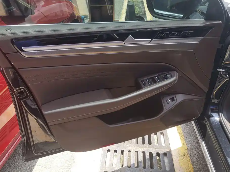 Huiang 2021 380TSI Deluxe Edition купить на сайте DeffCars