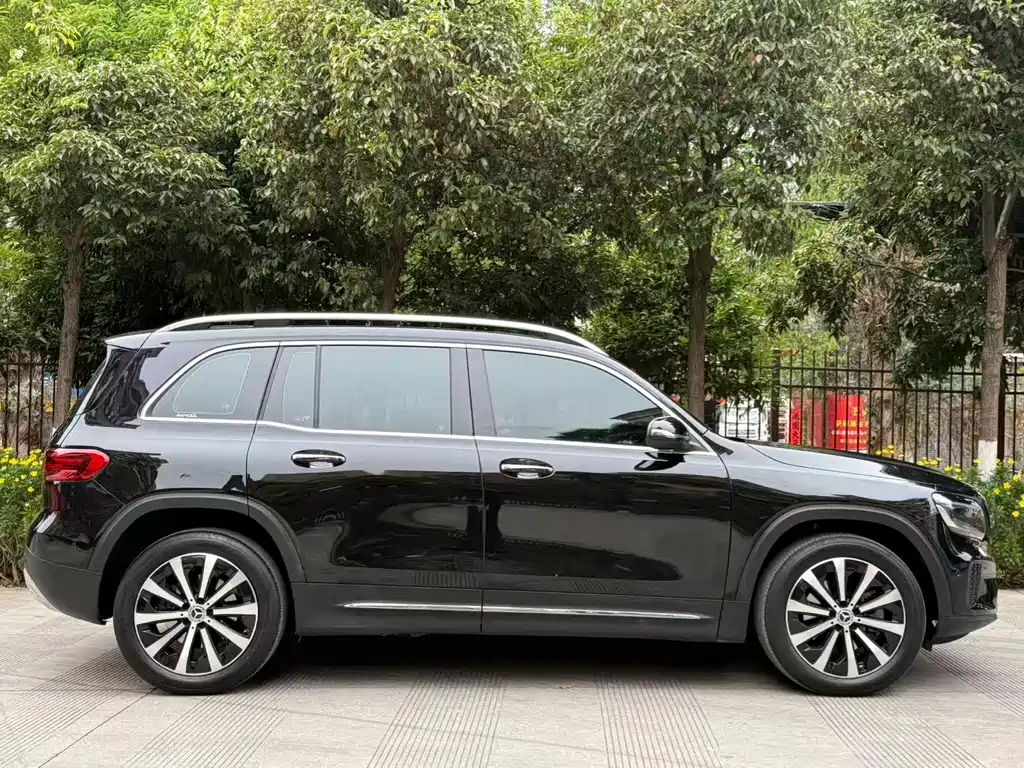 Mercedes-Benz GLB 2025 GLB 220 Fashion Model купить на сайте DeffCars