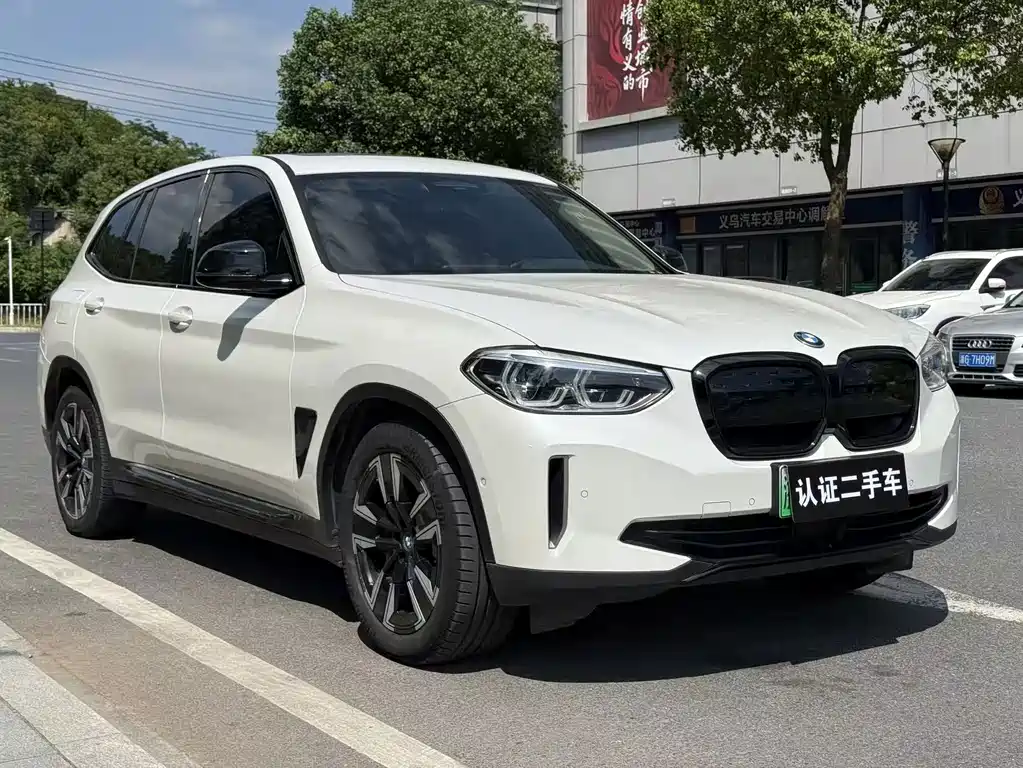 BMW iX3 2021 leading model купить на сайте DeffCars