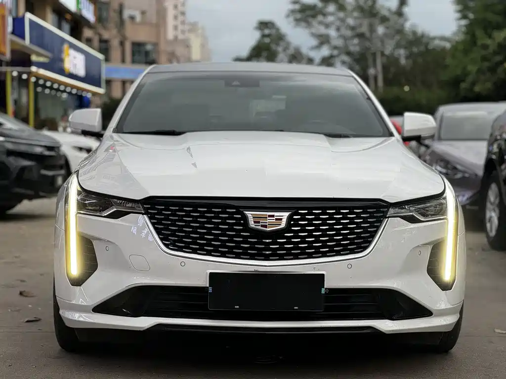Cadillac CT4 2021 28T luxury model купить на сайте DeffCars