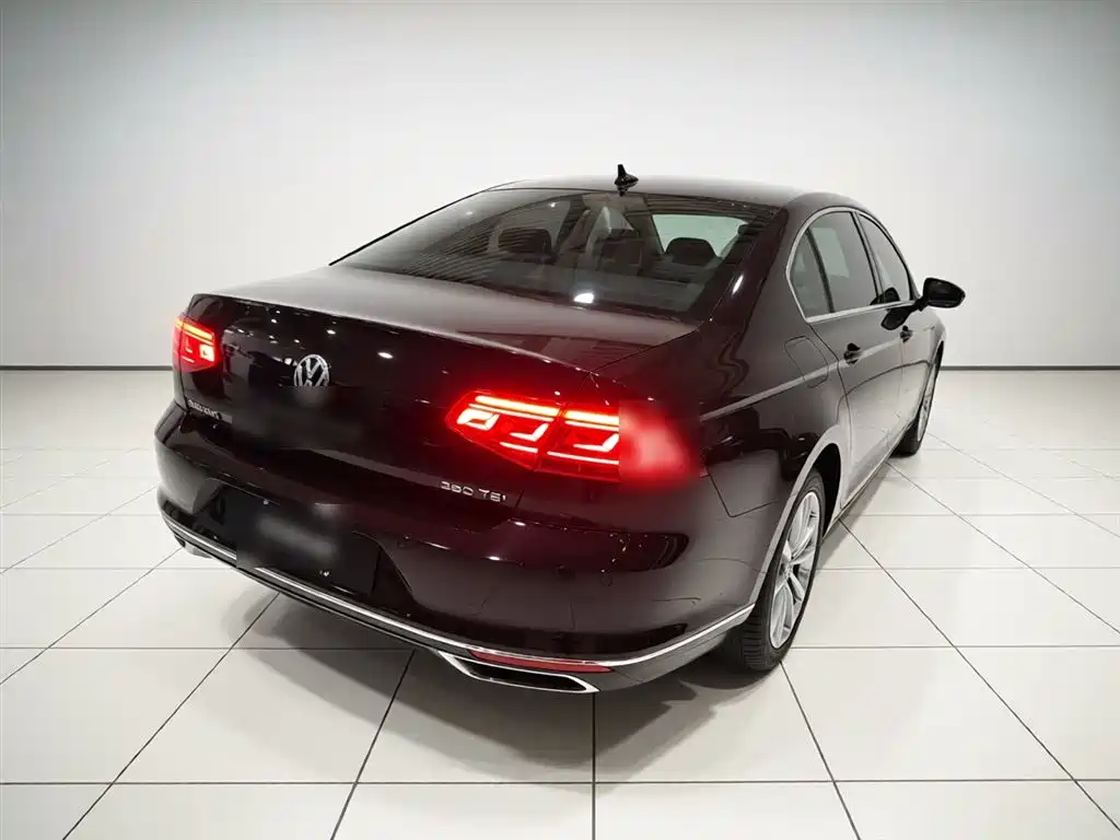 Magotan 2025 model 280TSI DSG comfort model купить на сайте DeffCars