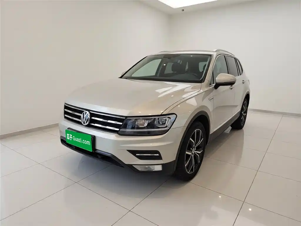 Tiguan L 2020 330TSI automatic two-wheel drive smart luxury version National VI купить на сайте DeffCars