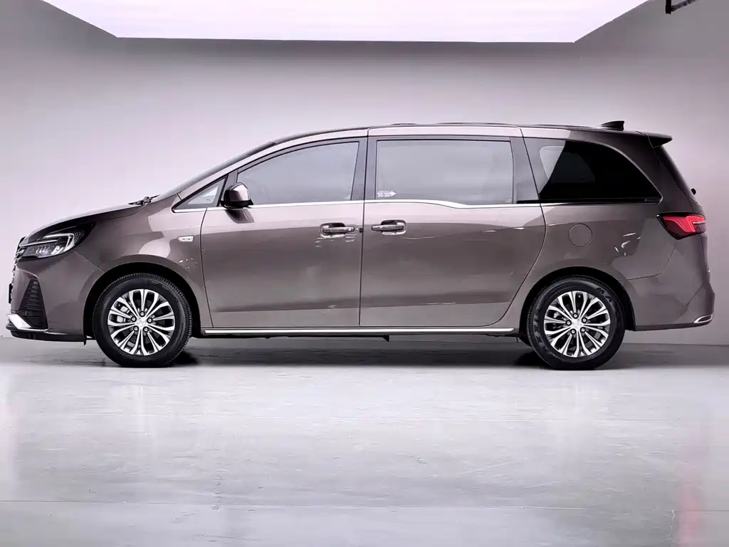 Buick GL8 2022 Land Business Class 652T Luxury Welfare Edition купить на сайте DeffCars