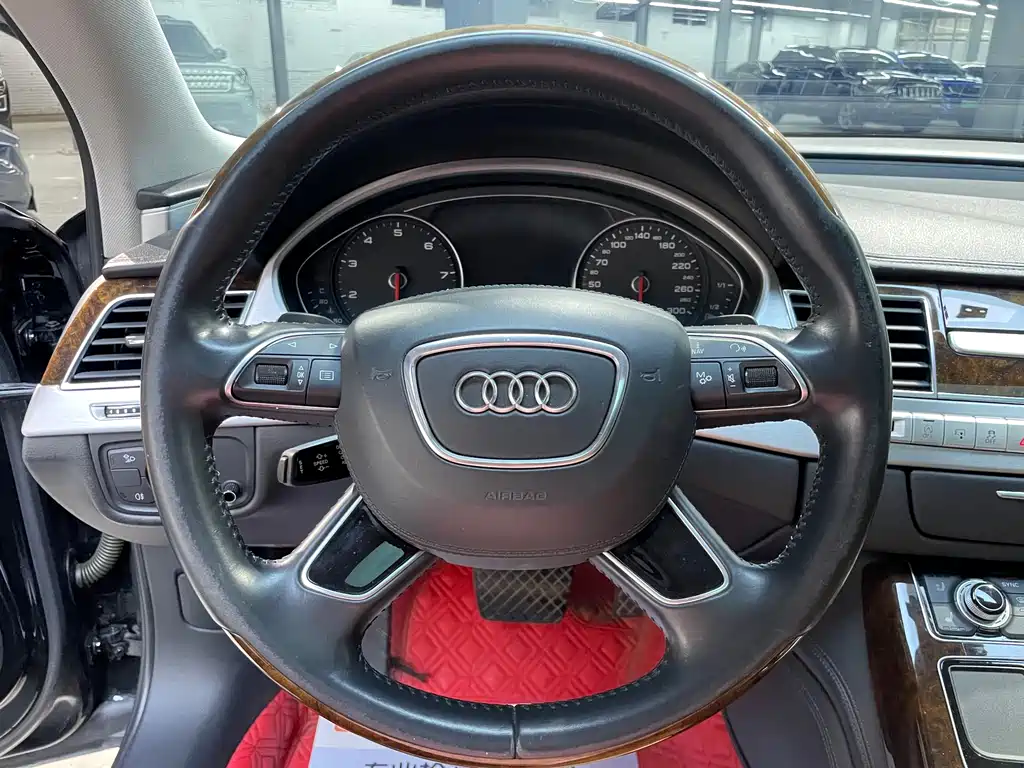 Audi A8 2017 A8L 45 TFSI quattro Leading Elite Collection Edition купить на сайте DeffCars