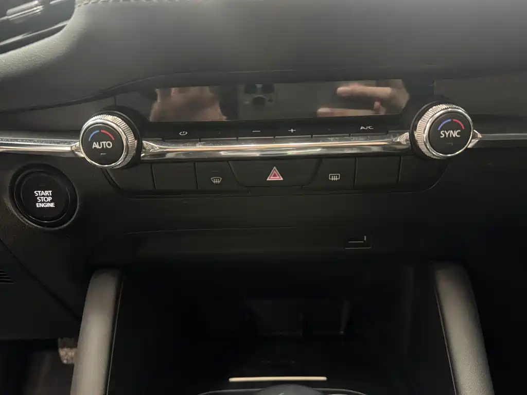 Mazda3 Angkesela 2021 2.0L automatic quality version купить на сайте DeffCars