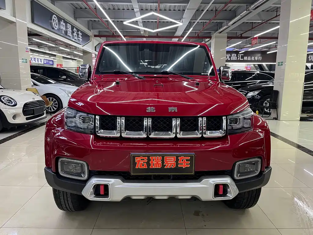 Beijing off-road BJ40 2020 2.0T automatic four-wheel drive city hunter version knight type купить на сайте DeffCars