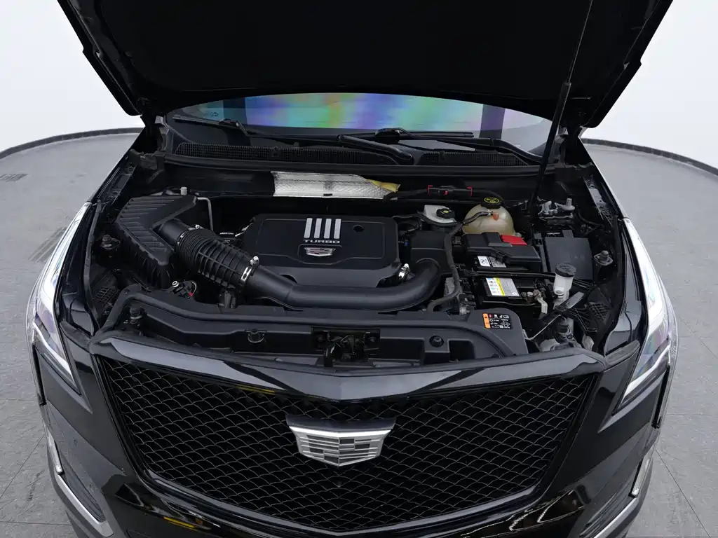 Cadillac XT5 2022 2.0T two-wheel drive luxury model купить на сайте DeffCars