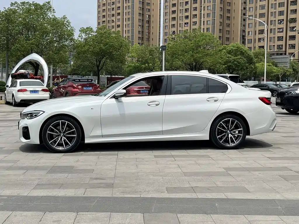 BMW 3 Series 2021 facelift 320Li M Sports Package купить на сайте DeffCars