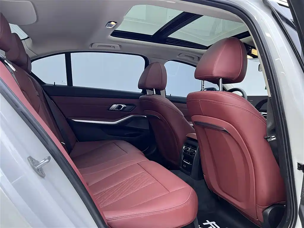 BMW 3 Series 2023 325Li M Sports Package купить на сайте DeffCars