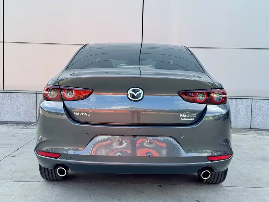 Mazda3 Angkesela 2021 2.0L Automatic Premium Edition купить на сайте DeffCars
